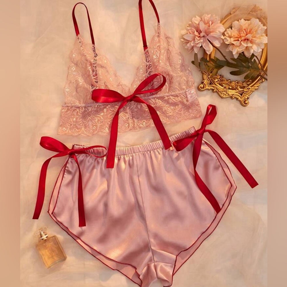 Women’s Lace Cami Top & Tie Side Shorts PJ Set - Picture 2 of 8